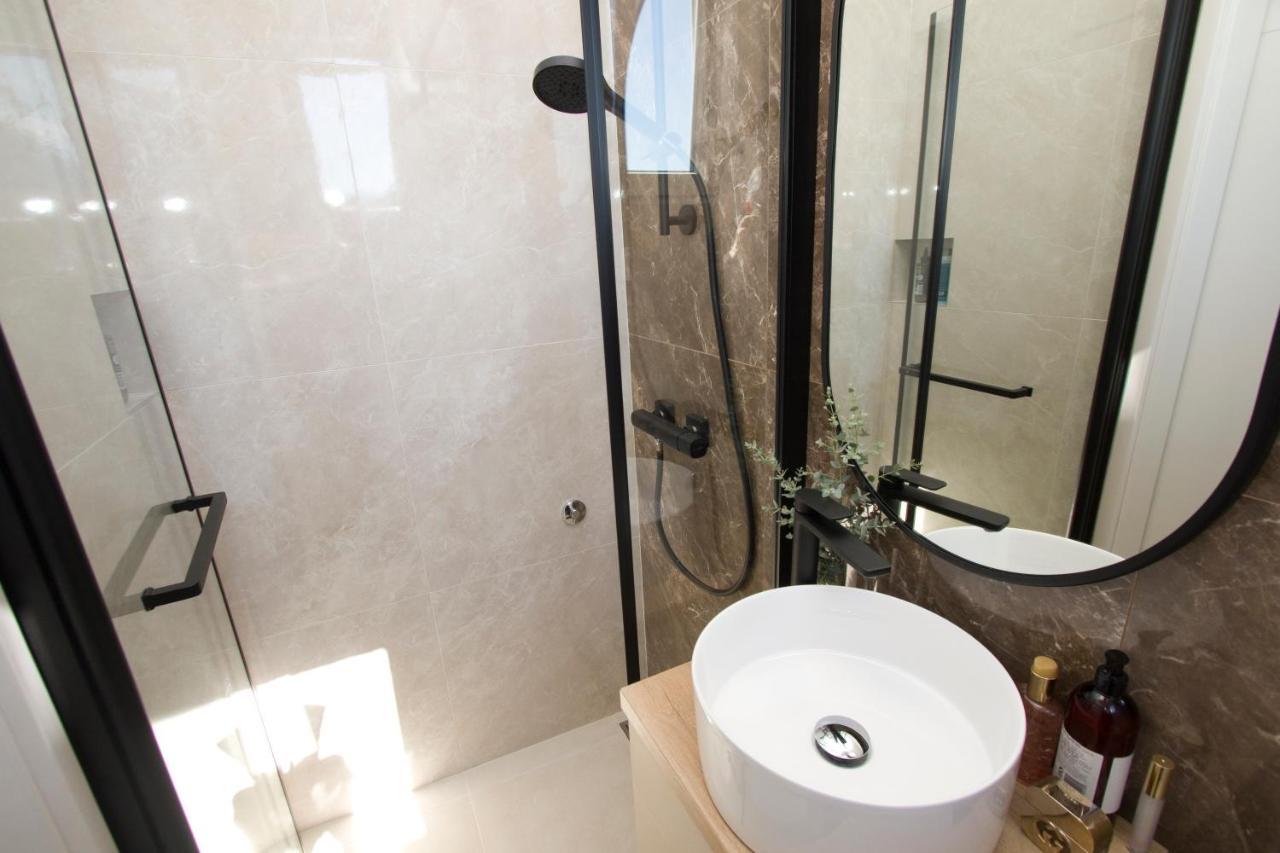 Apartmani Leo-Marin Макарська Екстер'єр фото