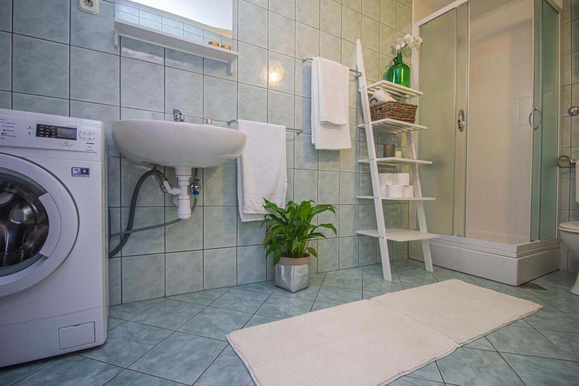 Apartmani Leo-Marin Макарська Екстер'єр фото